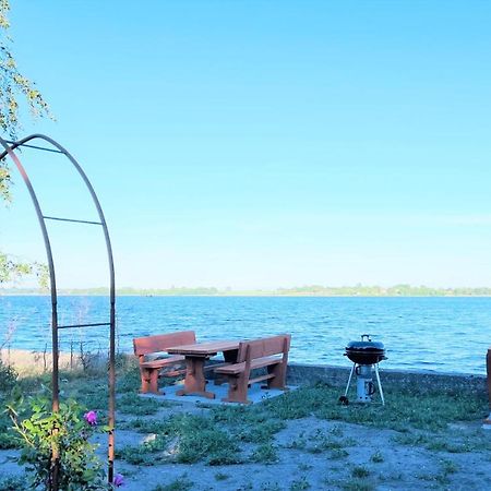 Lejlighed Pa Torvet I Stege Exteriér fotografie